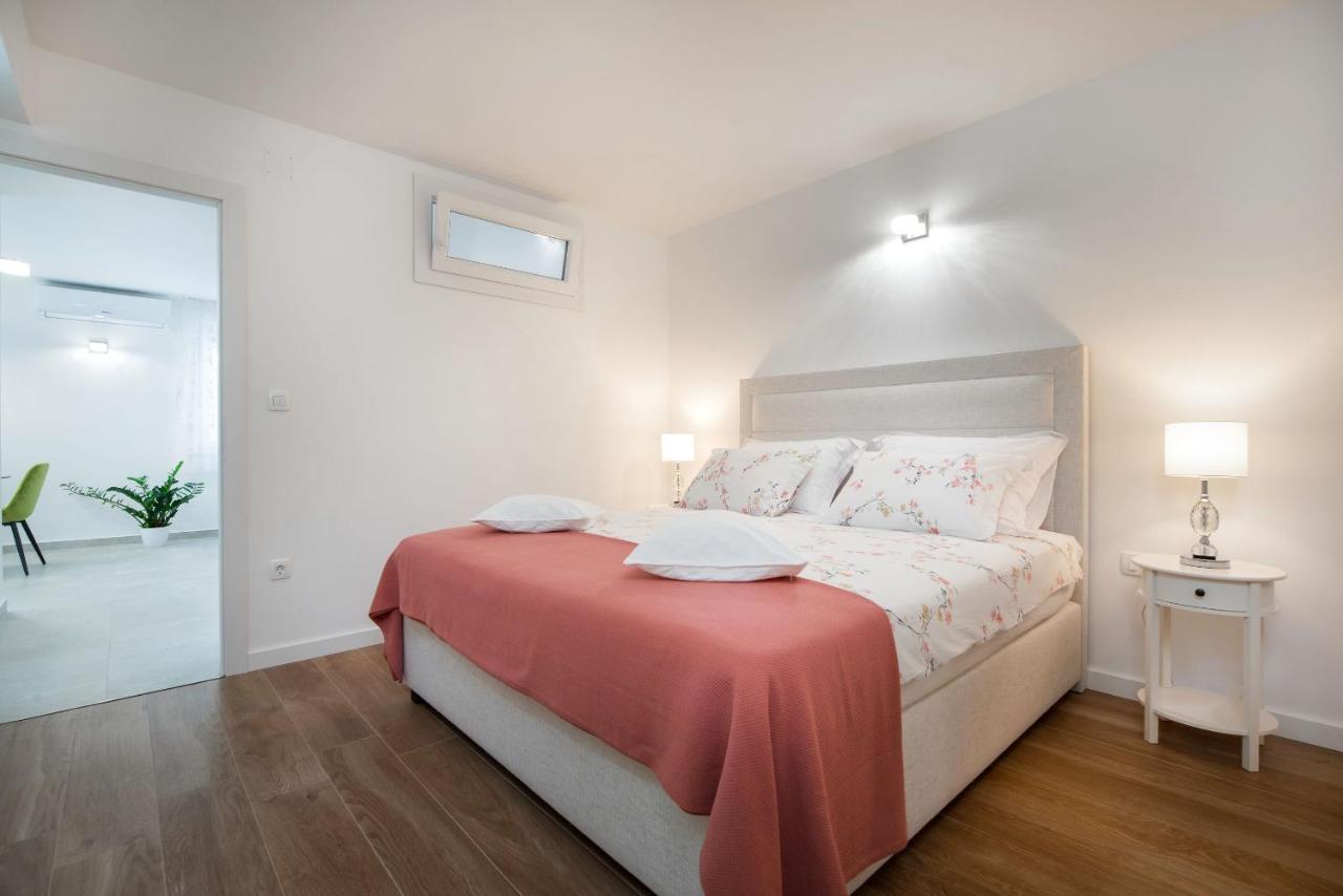 Apartment Amadeo Сплит Екстериор снимка